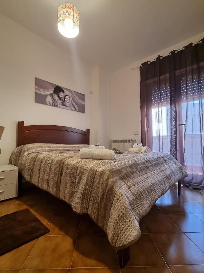 B&B Le Stanze Di Aurora Palermo Bagian luar foto