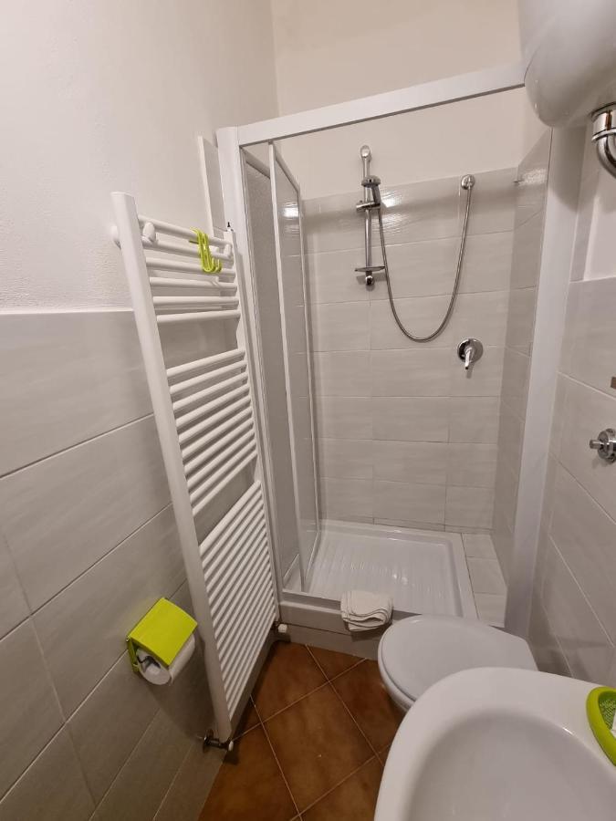 B&B Le Stanze Di Aurora Palermo Bagian luar foto