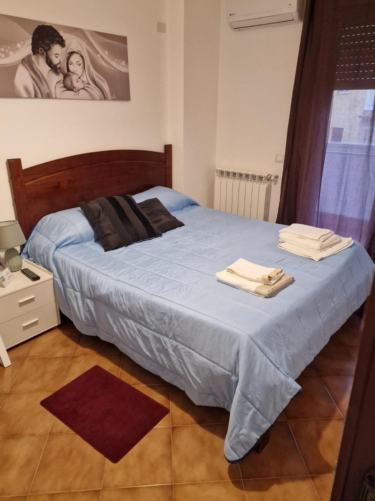 B&B Le Stanze Di Aurora Palermo Bagian luar foto