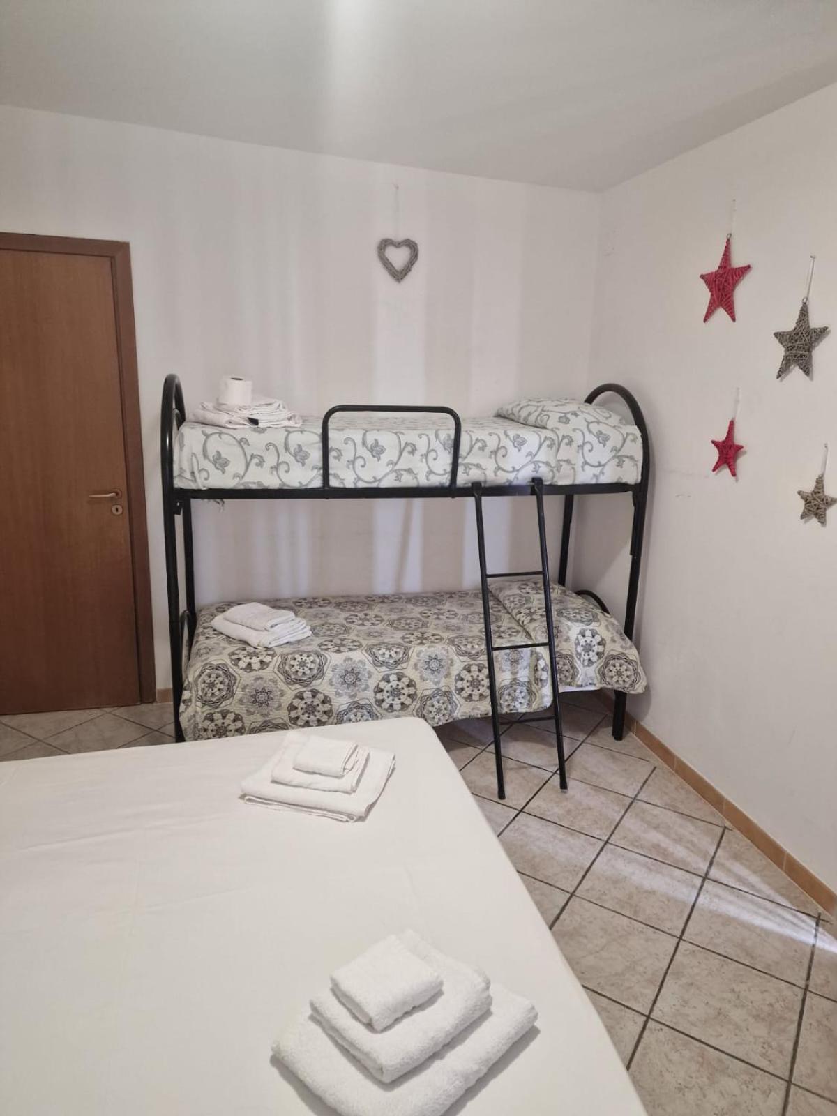 B&B Le Stanze Di Aurora Palermo Bagian luar foto