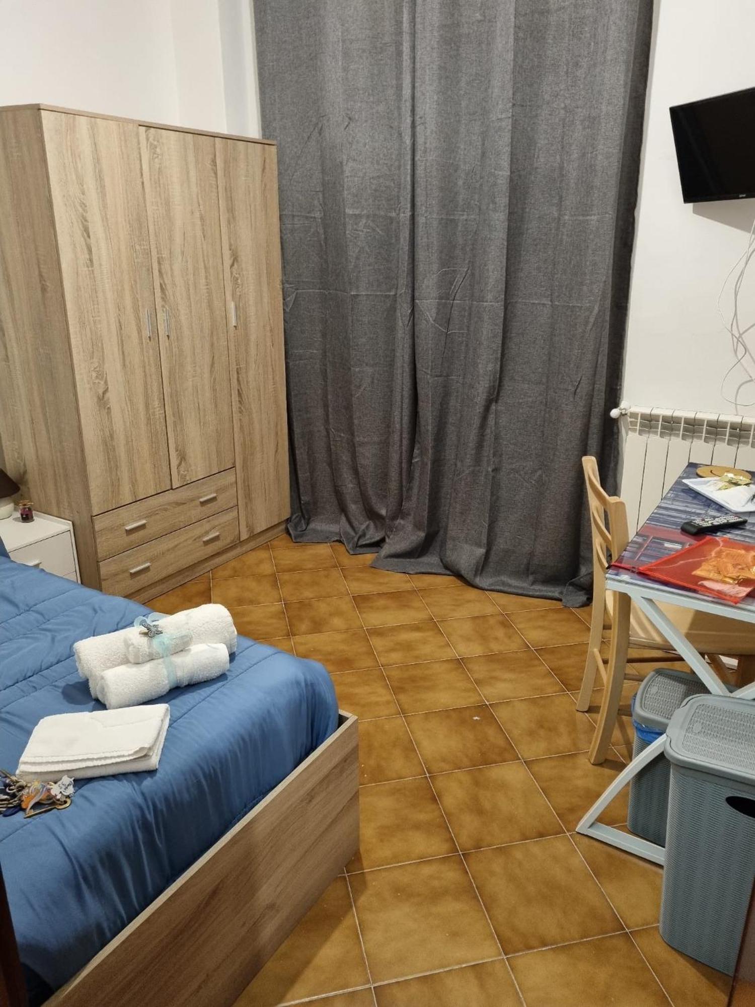 B&B Le Stanze Di Aurora Palermo Bagian luar foto